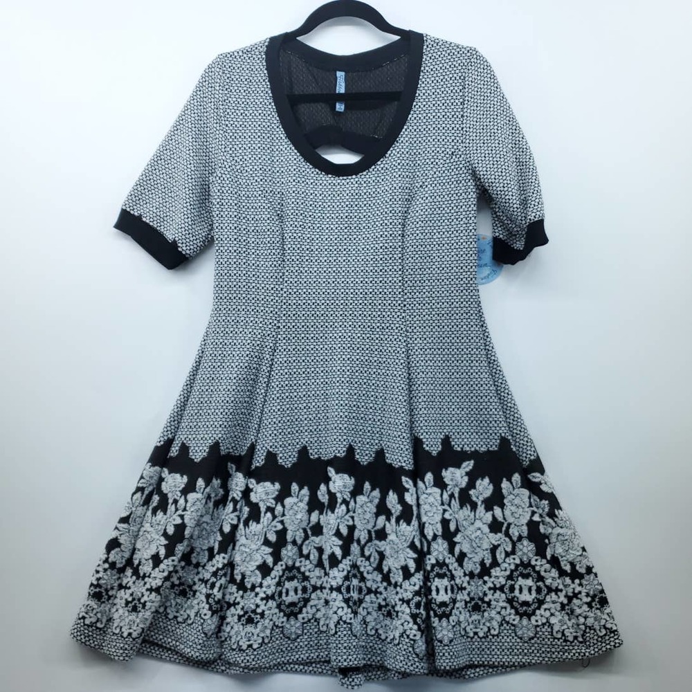 Fishbowl Hourglass 50s Houndstooth Floral Peephole Back Short Sleeve Dress XL